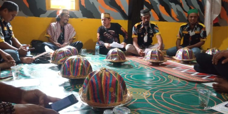 SATPOL PP Berikan SP Ke PKL, GMBI Maros Diskusi dengan Wabup