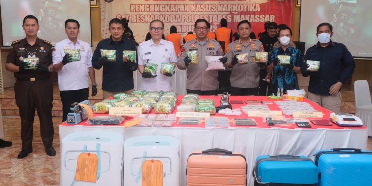Pengungkapan Sindikat, Polda Sulsel Gagalkan Peredaran Sabu 43 Kg Di Makassar