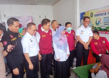 Sambut Hari Jadi Takalar Ke-63, Dinkes, PPNI dan PSC 119 Takalar Menggelar BAKSOS Sunatan Massal