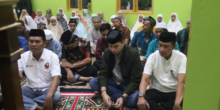 Implementasikan Pembangunan Penguatan Iman, Camat Tallo Melaksanakan Safari Ramadhan 