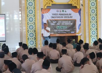 Polres Jember Sosialisasikan Bahaya Narkoba ke Pondok Pesantren