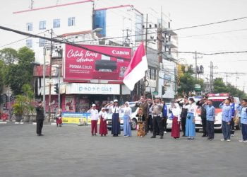 Pupuk Jiwa Nasionalisme, Polresta Malang Kota Ajak Pengendara Peringati Detik – detik Proklamasi Kemerdekaan RI