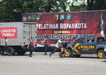 Polda Jatim Gelar Bintek Pelatihan Sispamkota Untuk Pengamanan Pemilu 2024