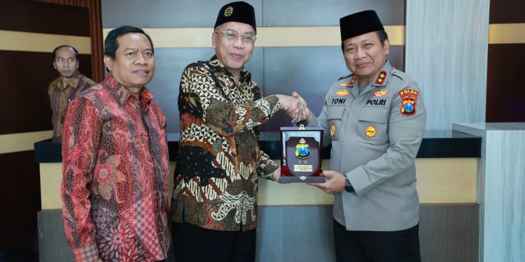 Polda Jatim Silaturahmi dengan PW Muhammadiyah Jatim Perkuat Sinergitas Demi Terjaganya Kamtibmas Kondusif