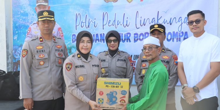 Dalam Rangka HUT RI Ke-78, Polres Pasuruan Gelar Bakti Sosial Pembuatan Sumur Bor Dan Pemberian Pompa Air
