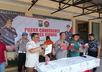 Polres Jember Berhasil Amankan Pelaku Penipuan Yang Mengaku Pejabat Mabes Polri