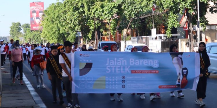 1500 Peserta Jalan Bareng Stelk SMK Telkom Memperingati HUT Ke-32 dan Penerimaan Peserta Didik Baru 