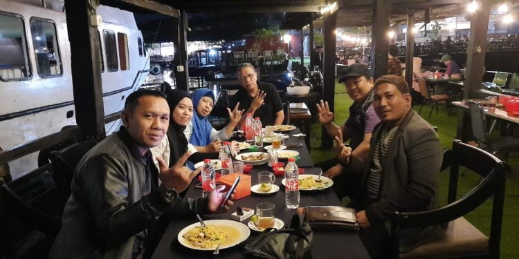 Relawan DPW DGP8 Provinsi Sul-Sel Menggelar Rapat Pembentukan Panitia Rakorwil