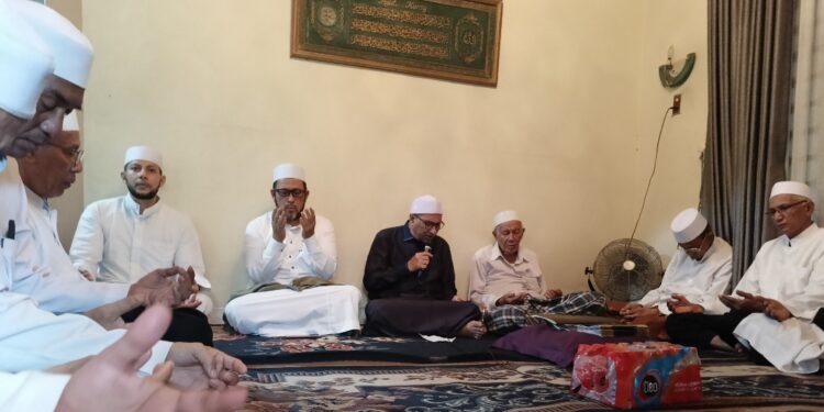 Innalillahi wa inna ilaihi raji’un, tokoh habaib Makassar Al Habib Abdurahman bin Abdillah Alhamid berpulang.