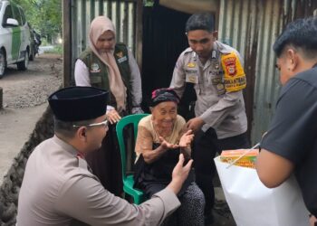 Hidup Sendiri dalam Gelap, Kisah Pilu Nenek Tini di Gowa”