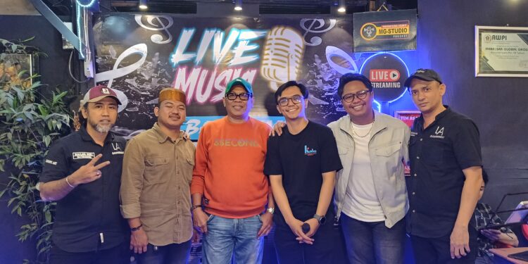 Lukman Rola dan Kalimaya Official Meriahkan Basecamp LA Management di Gowa.